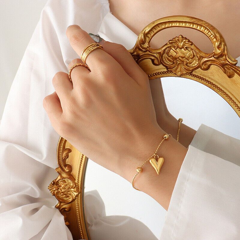 Royal heart bracelet