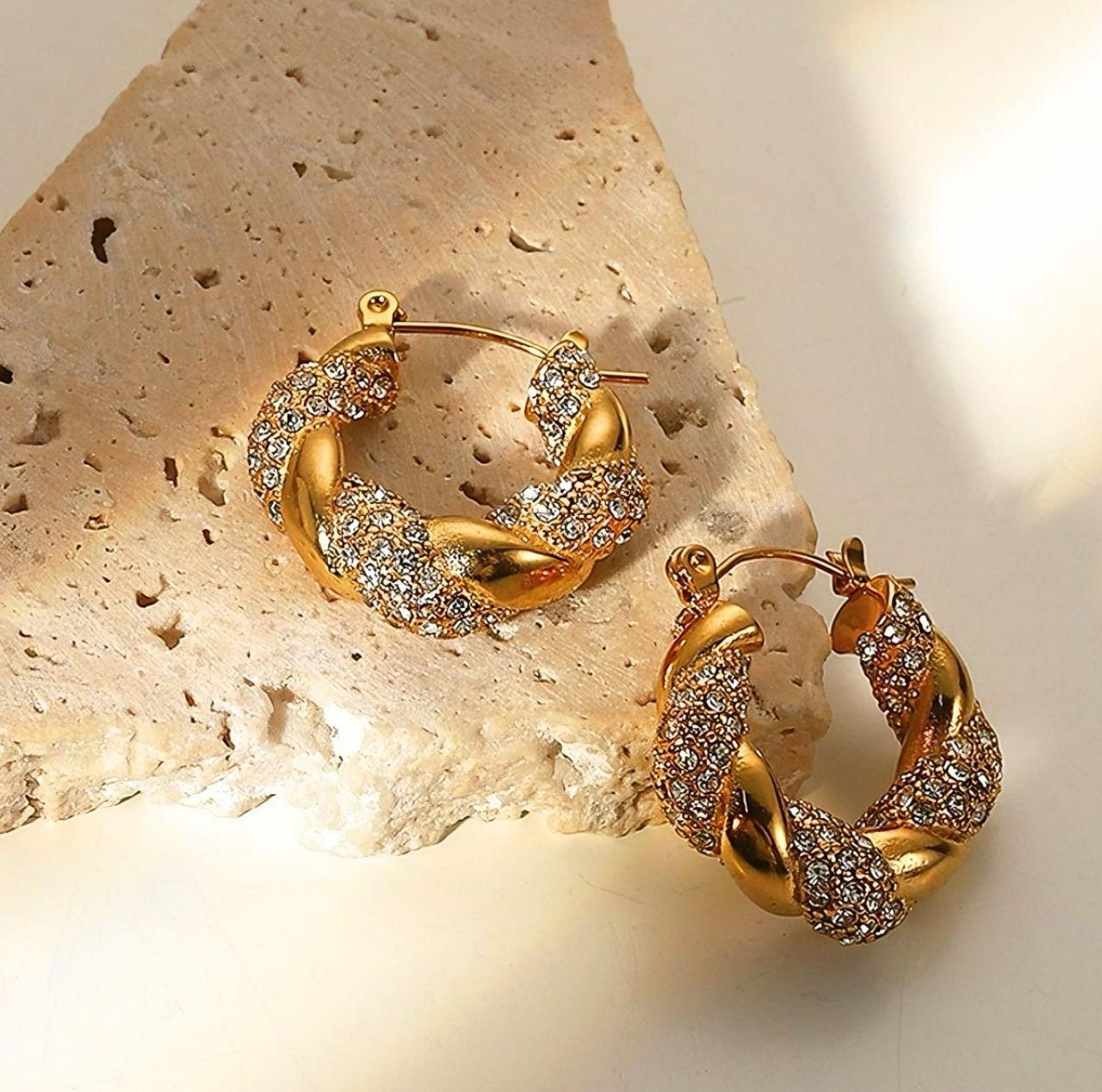 Gold-plated zircon twisted earrings