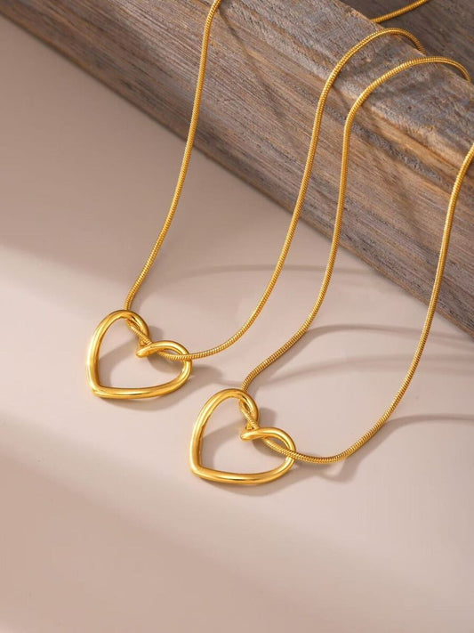 Twist Heart Pendant