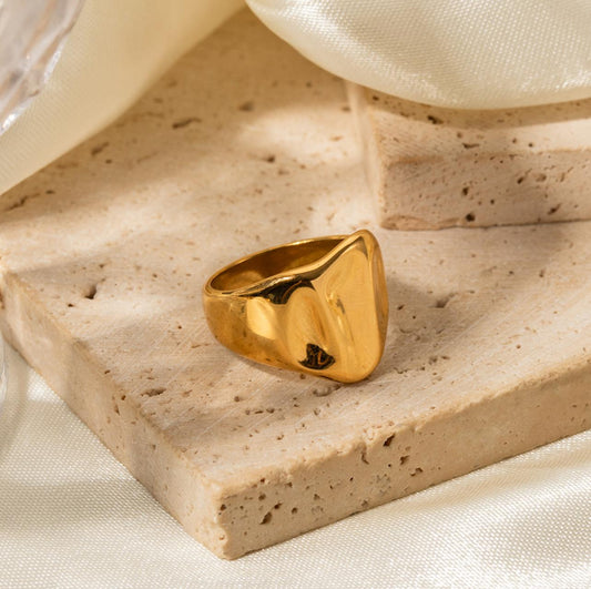 Lava gold ring